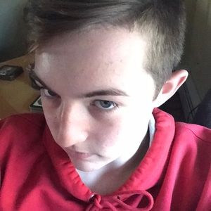 Meet your Posher, Brady